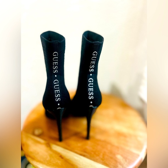 Guess Black Tear Stretch Heeled Booties Womens Size 6.5 - Picture 4 of 7